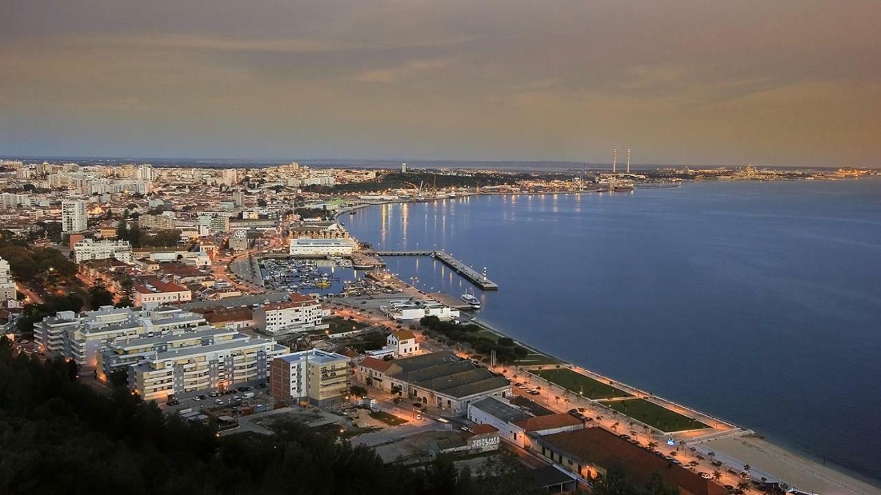 Casa Janelas Da Fonte Nova Setúbal Eksteriør billede